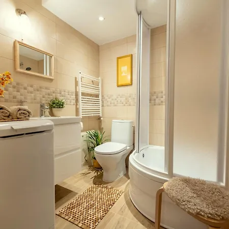 Cozy Roomita Апартаменты *